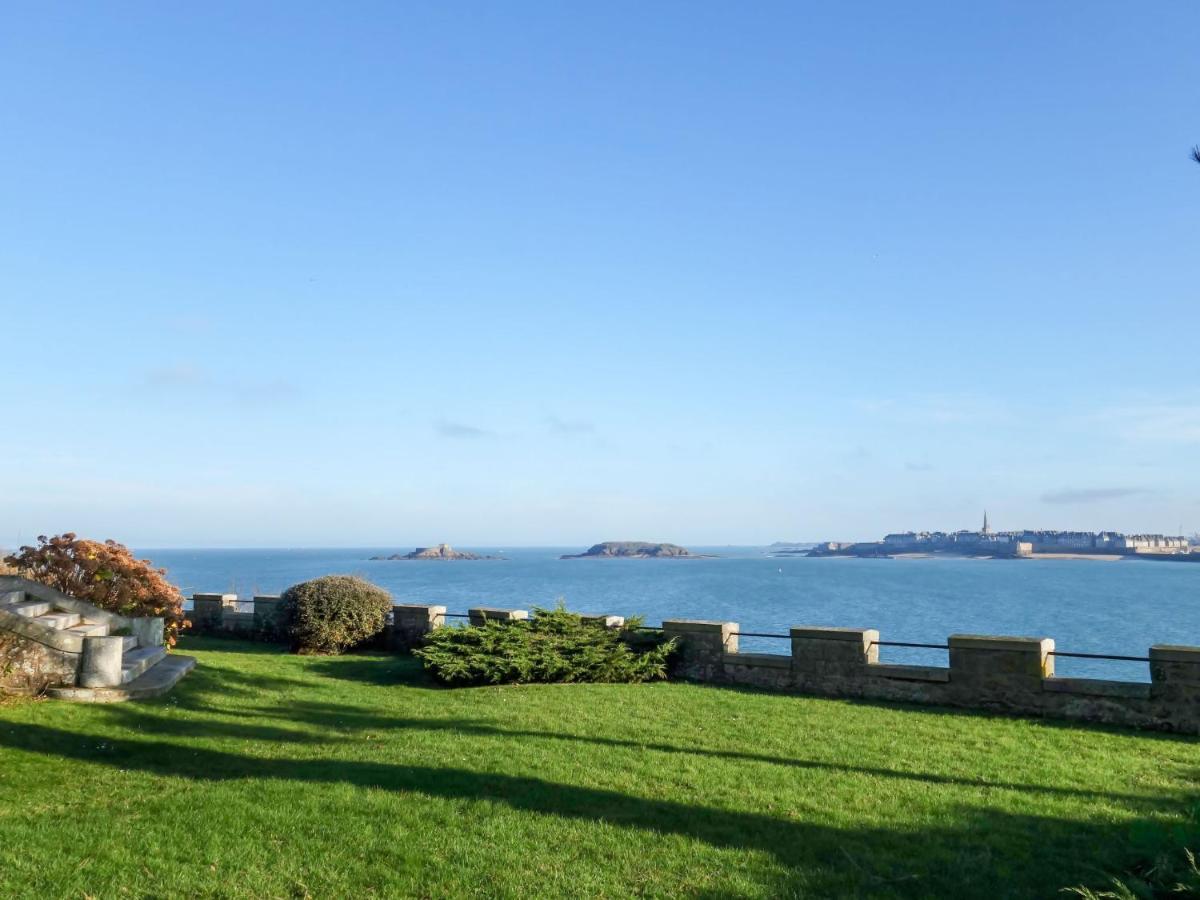 Studio La Garde By Interhome Dinard Bagian luar foto