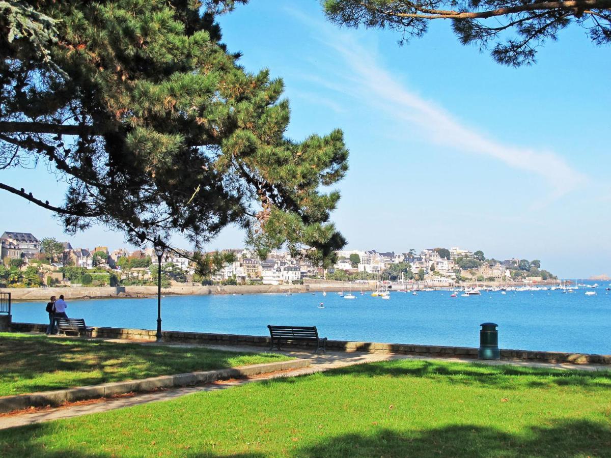 Studio La Garde By Interhome Dinard Bagian luar foto